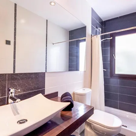 4 Bedroom In Competa *