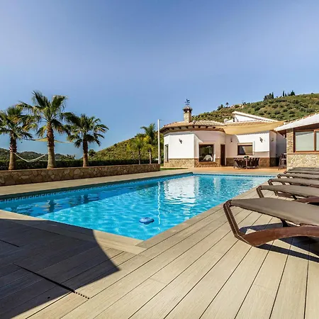 4 Bedroom In Competa Holiday home