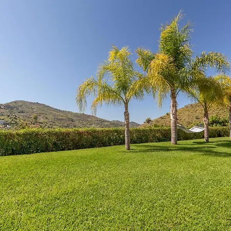 4 Bedroom In Cómpeta